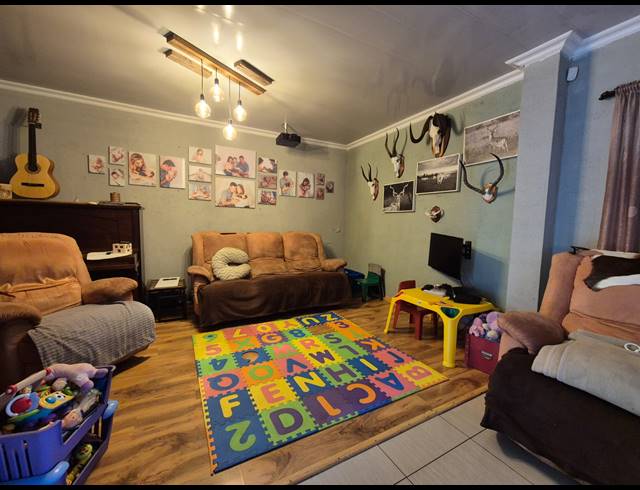 3 BEDROOM HOUSE FOR SALE IN WALDRIFT